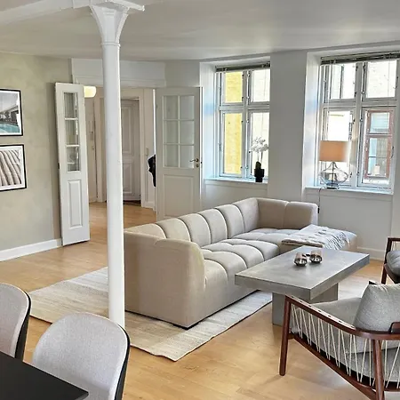 Lovstraede Baghus - Carolinas - Apartment