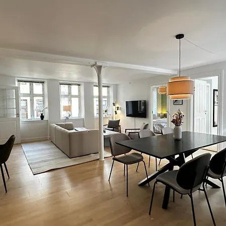 Lovstraede Baghus - Carolinas - Apartment Copenhagen